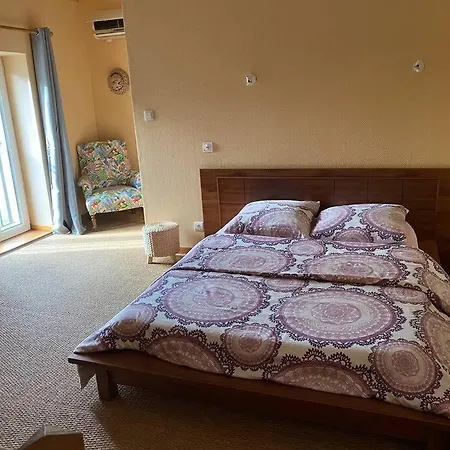 De L'ebaupin Louchy-Montfand